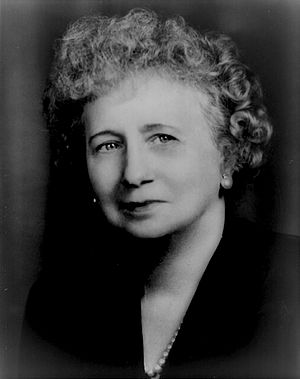 Bess Truman cropped.jpg