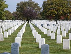 LI Natl Cemetery jeh.JPG