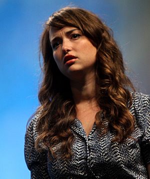 Milana Vayntrub 2012