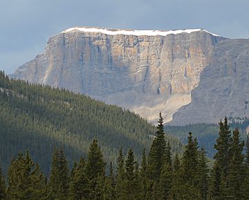 Mount Romulus of Kananaskis country.jpg