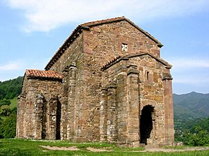 Santa Cristina de Lena.jpg