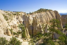 Tent rocks MG 3183.jpg