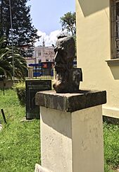 Busto de Milan Rastislav Štefánik (detalle), Observatorio Astronómico de Quito