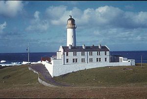 Fair Isle South light - geograph.org.uk - 259309.jpg