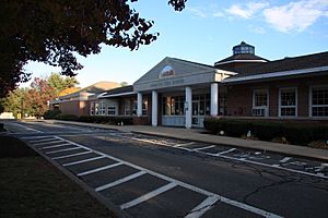 Harry Lee Cole School