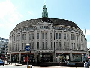 Lewisham Town Hall (9175916169)