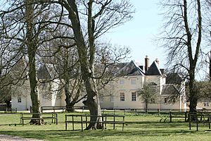 Longparish, Hampshire geograph-2876846-by-Brendan-and-Ruth-McCartney - edited