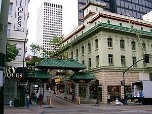 Sf chinatown gate