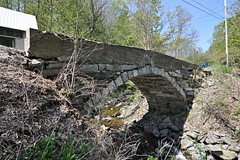 TownshendVT WestTownshendStoneArchBridgeDownstreamSide.jpg