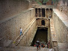 Candak-ki-baoli-03