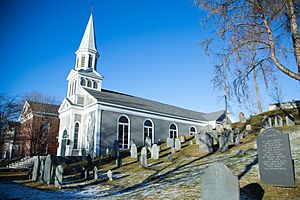 Church and cemetery in Concord, Mass 2012-0082