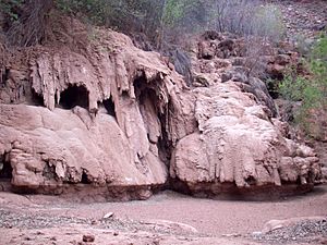 Dry navajo falls