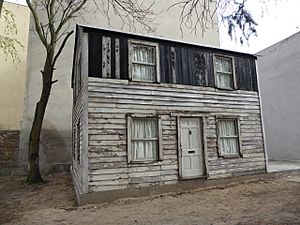 Gesundbrunnen Wriezener Straße Rosa-Parks-Haus-002