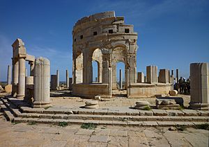 Leptis Magna - Marktgebäude (macellum)