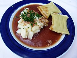 Schwäbischer Kartoffelsalat mit Maultaschen