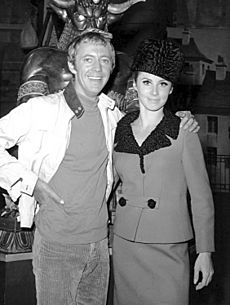 Stefanie Powers Noel Harrison Girl From UNCLE