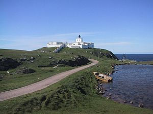 Strathy Point Lighthouse - geograph.org.uk - 931607.jpg