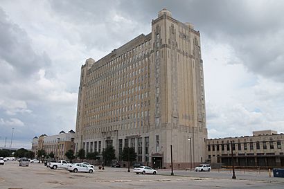 Texas and Pacific Terminal Complex.jpg