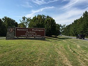 2016-09-09 11 06 05 View south along Maryland State Route 295 (Baltimore-Washington Parkway) just south of Maryland State Route 175 (Jessup Road) in Jessup, Anne Arundel County, Maryland