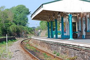 Criccieth railway station in 2008