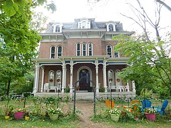 McPike Mansion, September 2017.jpg