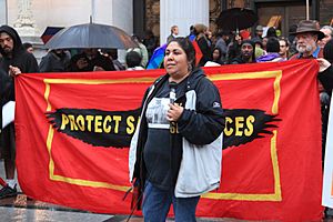 Occupy (decolonize) Oakland 03.jpg