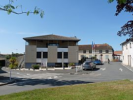 Billaux mairie1.JPG