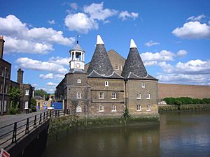 Clock Mill, Three Mill Lane