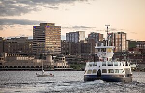 Halifax-Dartmouth Ferry Service (21772298471)