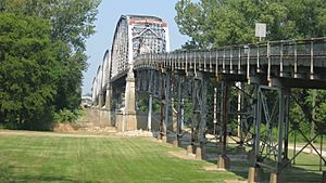 Harmony Way Bridge, southern side detailed from east