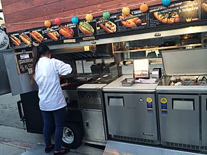 Japadog in Los Angeles (14395312447)