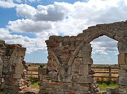 Mattersey Priory ruins.jpg