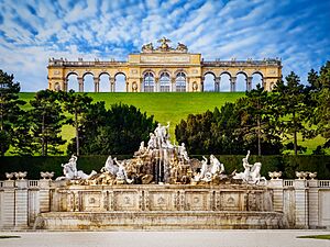 Neptune Fountain Schönbrunn