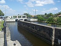 Plantation FL Lock No 1 canal07