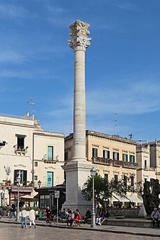 Colonna di Sant'Oronzo (Lecce) 01