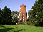 Braunston windmill 26g07.JPG