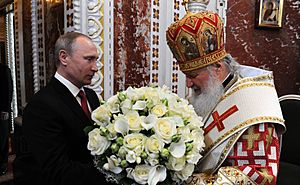 Easter service in the Cathedral of Christ the Saviour in Moscow, Russia, 2016-05-01 (09)