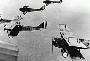 JN-4s Kelly Field 1918