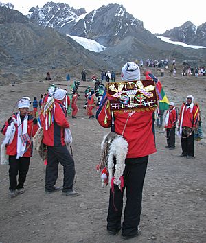 Qoyllur Rit'i dancers