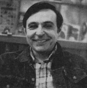 Ross Andru (1977).jpg