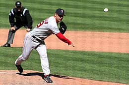 Tim Wakefield Pitching.jpg