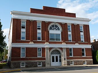 Antigo Opera House.jpg