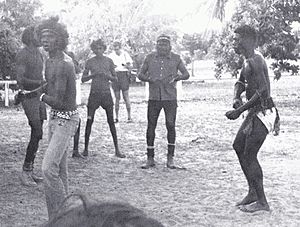 David Dalaithngu (Gulpilil) dancing