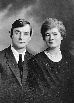 Emrys Hughes and Nan Hardie