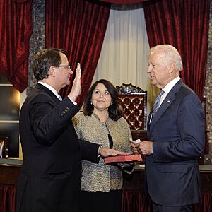 Gary Peters Swearing in 2015