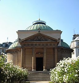 La chapelle expiatoire - façade