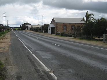 Woodchester, Main street.jpg