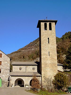 32.Sarvisé - Iglesia.JPG