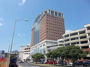 Ballston Commons.JPG