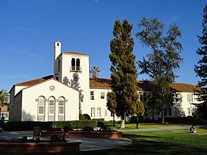 Central Classroom Building (San José State University) - DSC03921